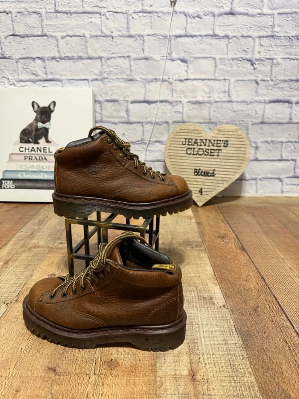 Dr. Martens VTG Grizzly Brown Leather Boots Made England Mens US 5 8287 AW 004